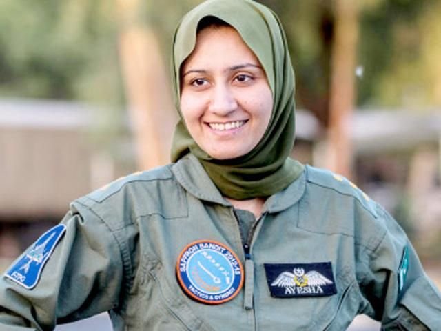 umarhamza_14's tweet photo. #NidaStopObscenity 
This is Ayesha Farooq the first female fighter pilot of Pakistan. https://t.co/GPZcUv0bRu