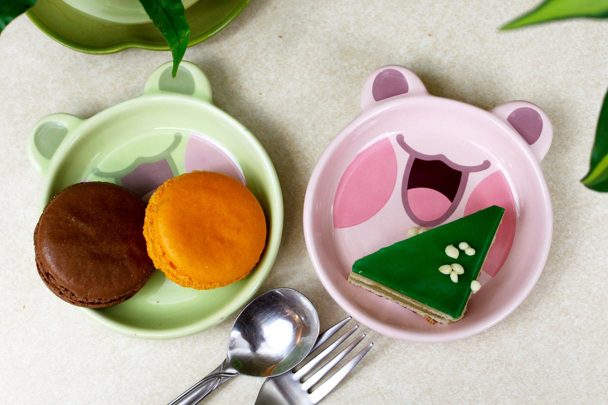 Kittygorian's tweet photo. Just 24 hours left on the frug and lid sets campaign!! 🐸💕 Check the comments! https://t.co/PJiQNL5MY4