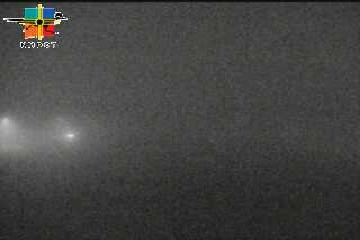 NWSAlbuquerque's tweet photo. With high surface moisture content, several @NMDOT cameras along I-25 in Santa Fe are depicting dense fog with low visibilities.

We have gone ahead and issued a dense fog advisory through 11 AM Monday.  These advisories could also be expanded to ABQ and the central RGV #NMwx https://t.co/Z4nSGs0qbK