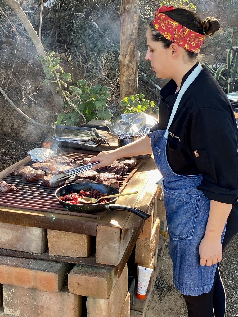 wineroute_baja's tweet photo. #ChefTiciana #Thewineroute #BajaCalifornia #experienciavip #personalizsdo #tourprivado #cocinadebaja #cocinagourmet #chef #thewineroute #valledeguadalupe  🍽👩‍🍳🔪🍷 https://t.co/mKGabqYL3d https://t.co/TI7zVXvdzY