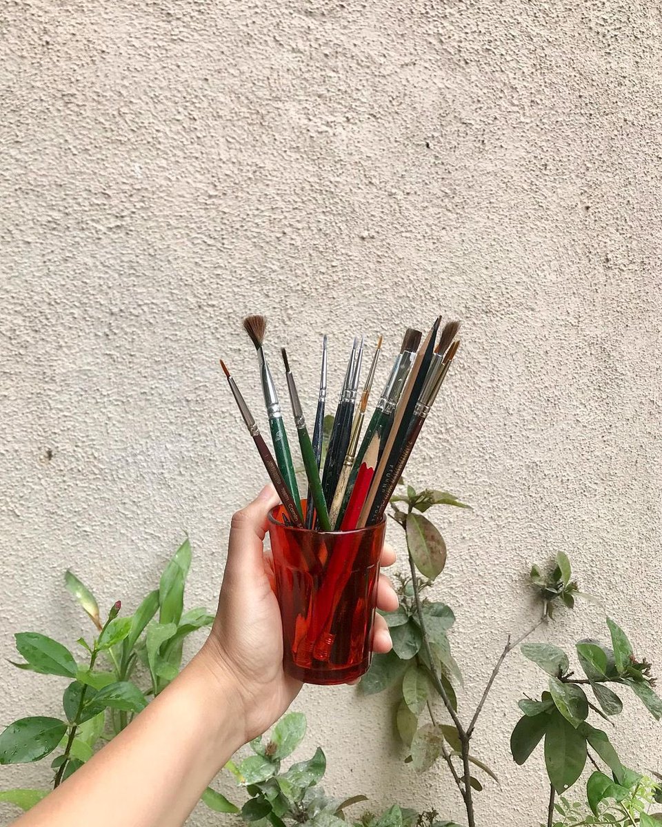 madebyesbe's tweet photo. #MondayMotivation
#LovetoPaint https://t.co/nvVWZHSccy