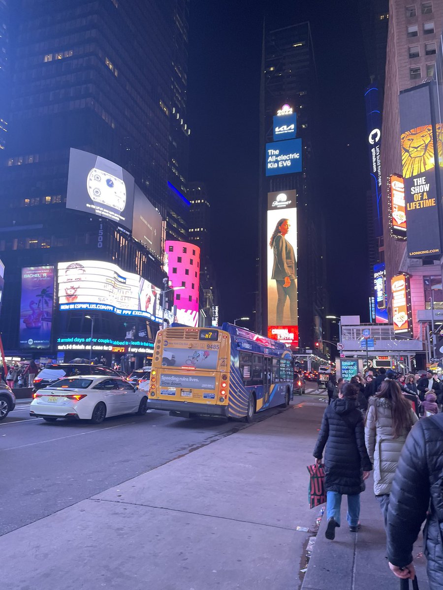 willmcgill15's tweet photo. #NYC https://t.co/VYsmsMXTpI