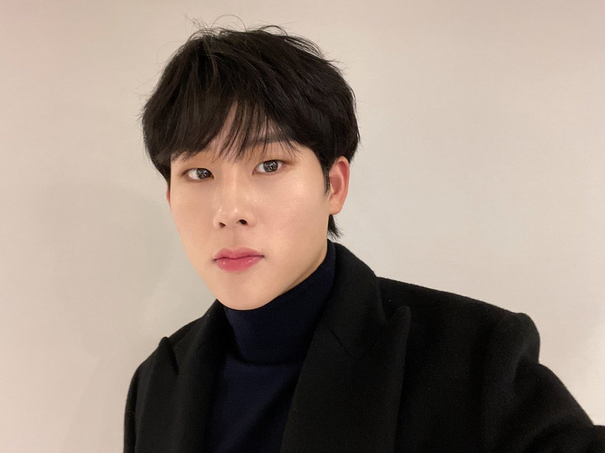 monsta x universe tweet media