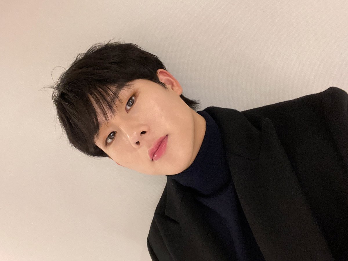 monsta x universe tweet media
