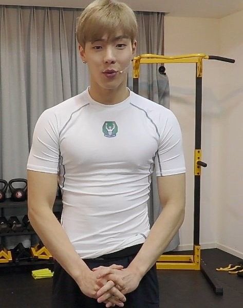 xxxxmagiq's tweet photo. Dont you dare forget him https://t.co/jfiDbwU7nl