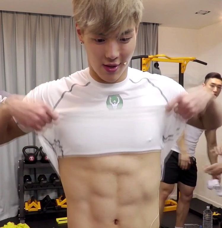 xxxxmagiq's tweet photo. Dont you dare forget him https://t.co/jfiDbwU7nl