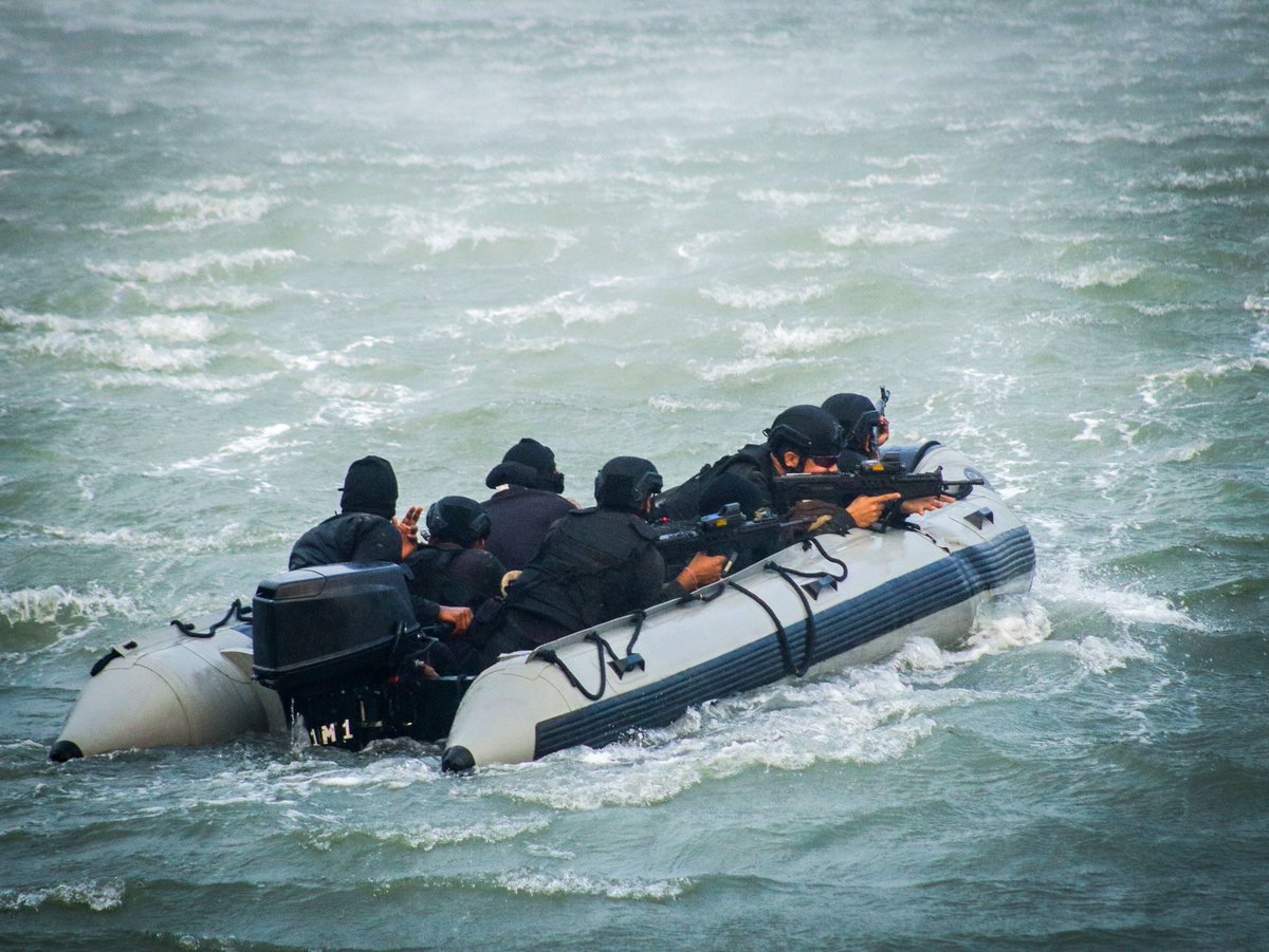 Dilpreetkoh's tweet photo. The only easy day was yesterday.
Here we have the Marcos Commandos 🇮🇳🚀
#marcos #marcoscommandos #marinecommandos #navyday #navyday2022 https://t.co/iMcz27PaoT