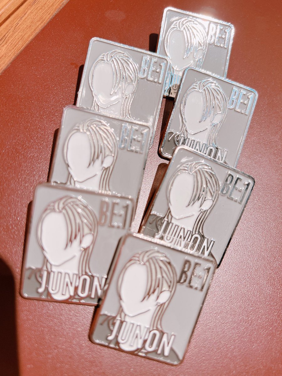 maa_hkr's tweet photo. BE:FIRST BE:1
シークレットピンズ交換希望です。

求　RYUHEI リュウヘイ
　　SHUNTO シュント
　　上記2名優先他メンバー可

譲　JUNON ジュノン

郵送で交換か12/5東京ガーデンシアター会場で交換してくれる方よろしくお願いします！

#BEFIRST
#BE_1
#BEFIRSTピンズ
#BEFIRST交換
#JUNON https://t.co/Ggfj41q2kp
