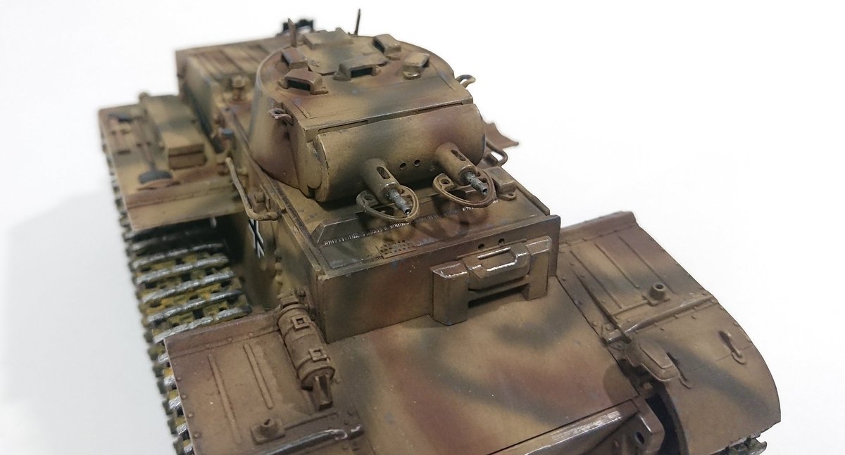jp4_l70_a's tweet photo. 1/35 アラン I号戦車F型
PanzerKampfwagen II ausf F
ALAN

キットは良好、パーツも
少なく組みやすい
作りが甘い部分は工作と
ストックパーツでしのぐ！

特別部隊とか警察戦車中隊ほか
諸々で使用された模様
対パルチザンが有名かな？

https://t.co/GMrKnBy2yq

#panzer #scalemodel https://t.co/579AJEWMEv