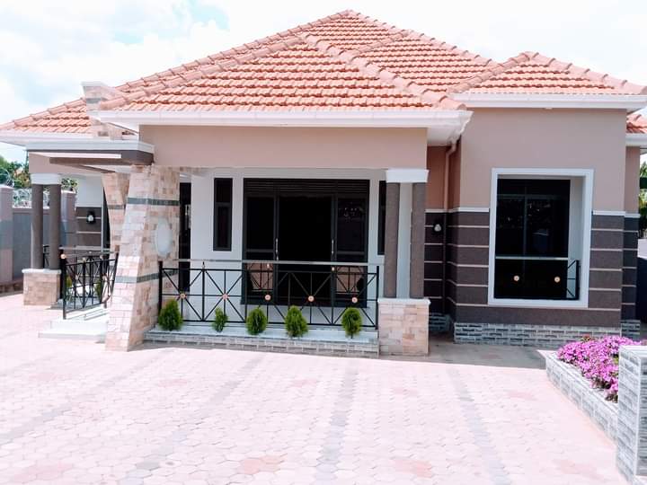 House for sale Kira kimwanyi wakiso district