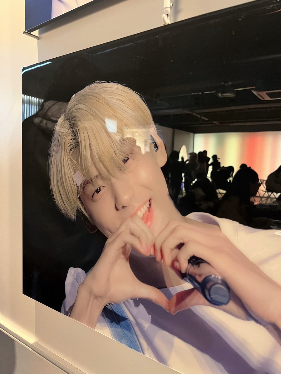 bunny_bini_'s tweet photo. 내가 사랑하는 고양 팬싸템,, 짱 귀야움ㅁㅠㅠ https://t.co/fJuN6XZ0N6