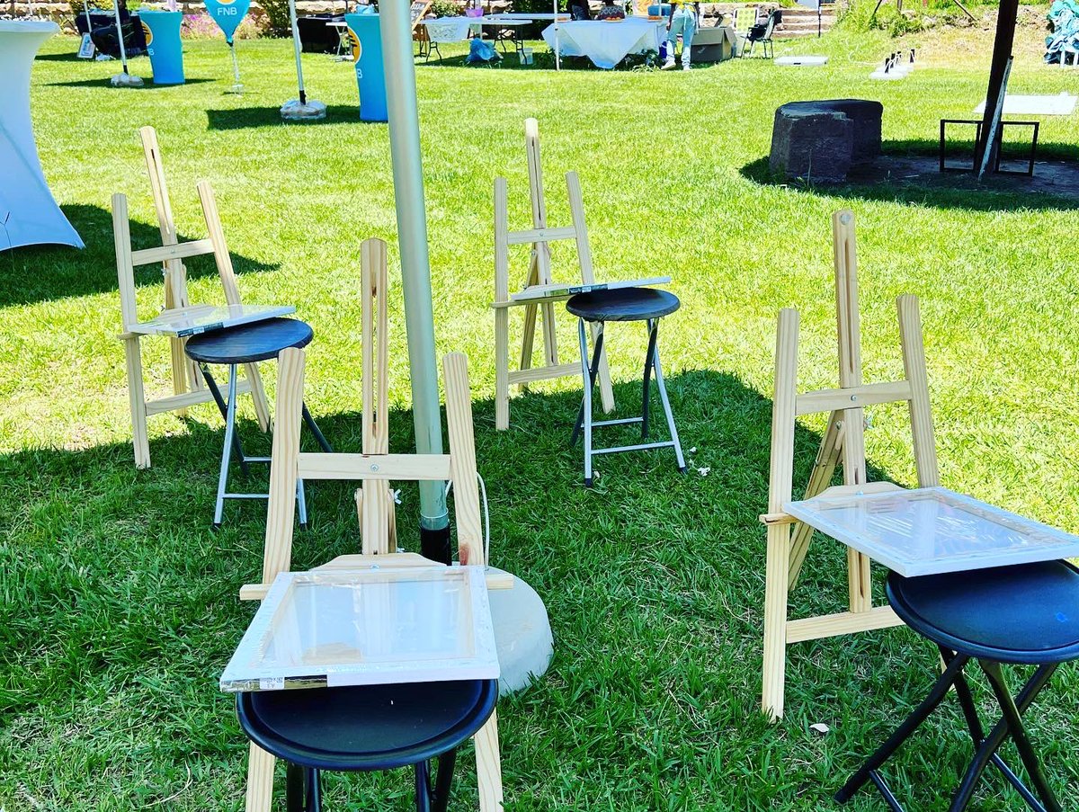 MaxSCorner01's tweet image. We like to create spaces where people can just relax and enjoy the day without any stress. 

Did you catch our pop up at @maseru_food_market. Join us next time ❤️

#eventslesotho #maserufoodmarket #lesotho #creativecorner #maxscorner #lstwitter