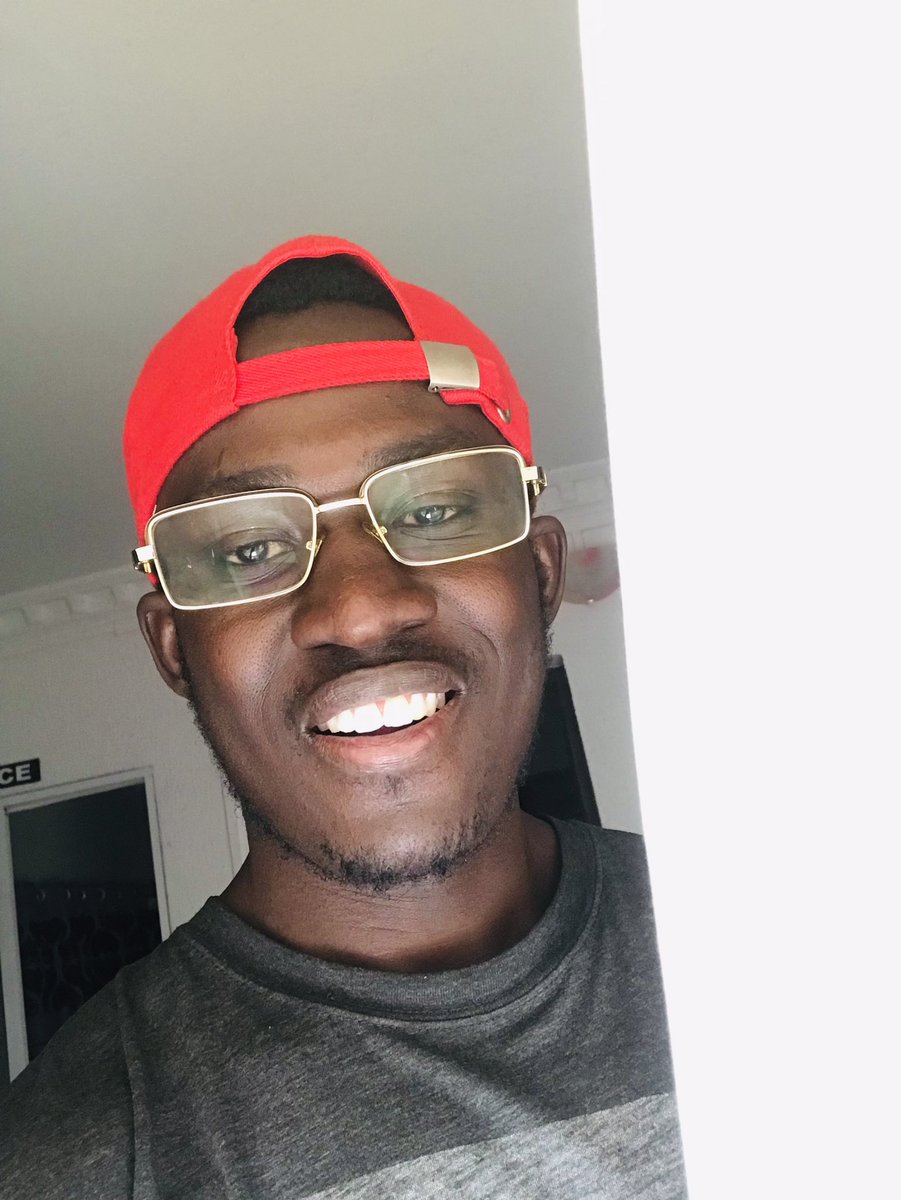 dzefri_iam's tweet photo. Smile while you still have your dentition intact. #imageChef https://t.co/wXtMkbPinY