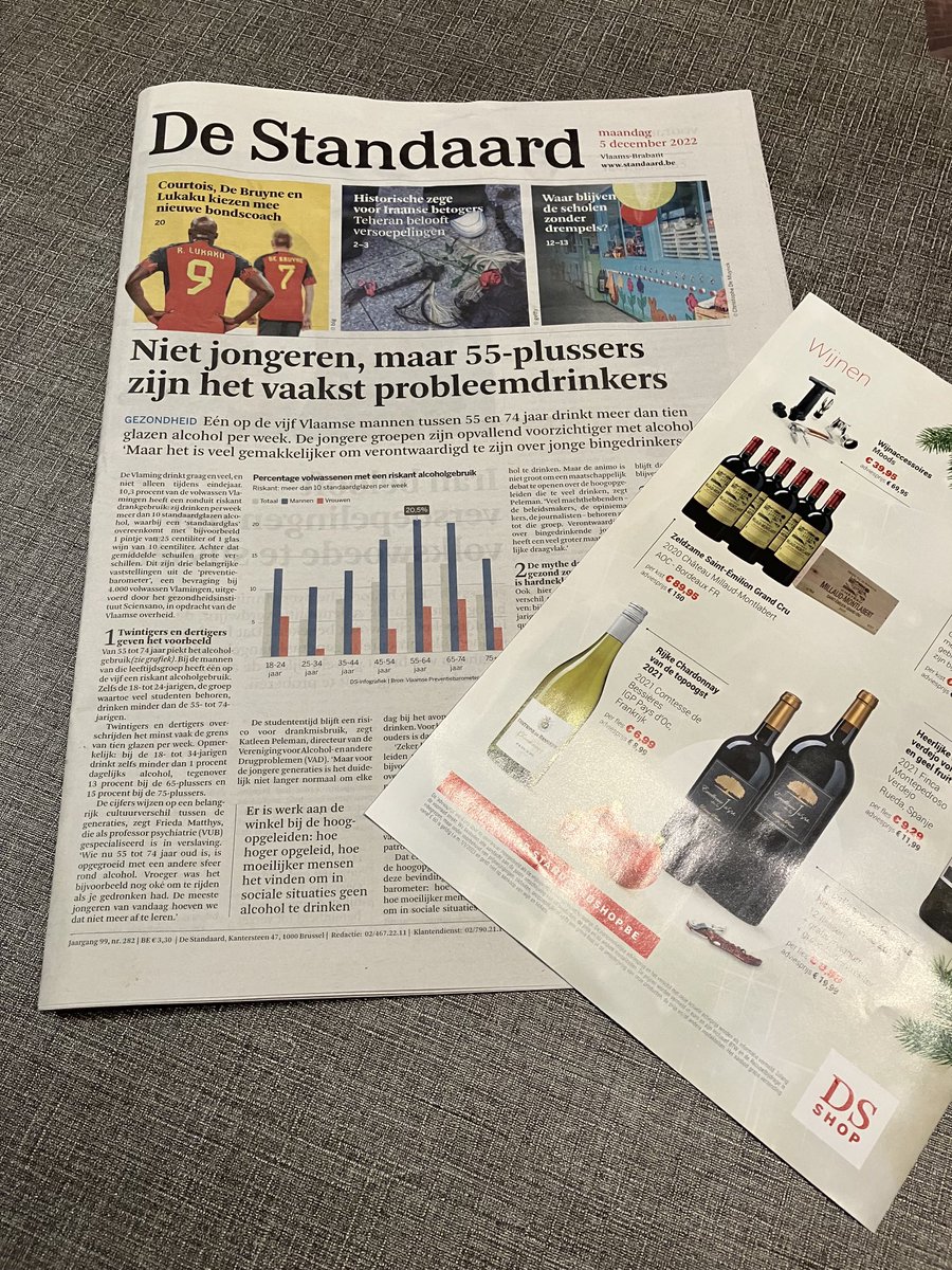 devos_stef's tweet photo. timing is everything: vandaag wijnfolder bij de standaard #destandaard https://t.co/LNBvxsXkuA