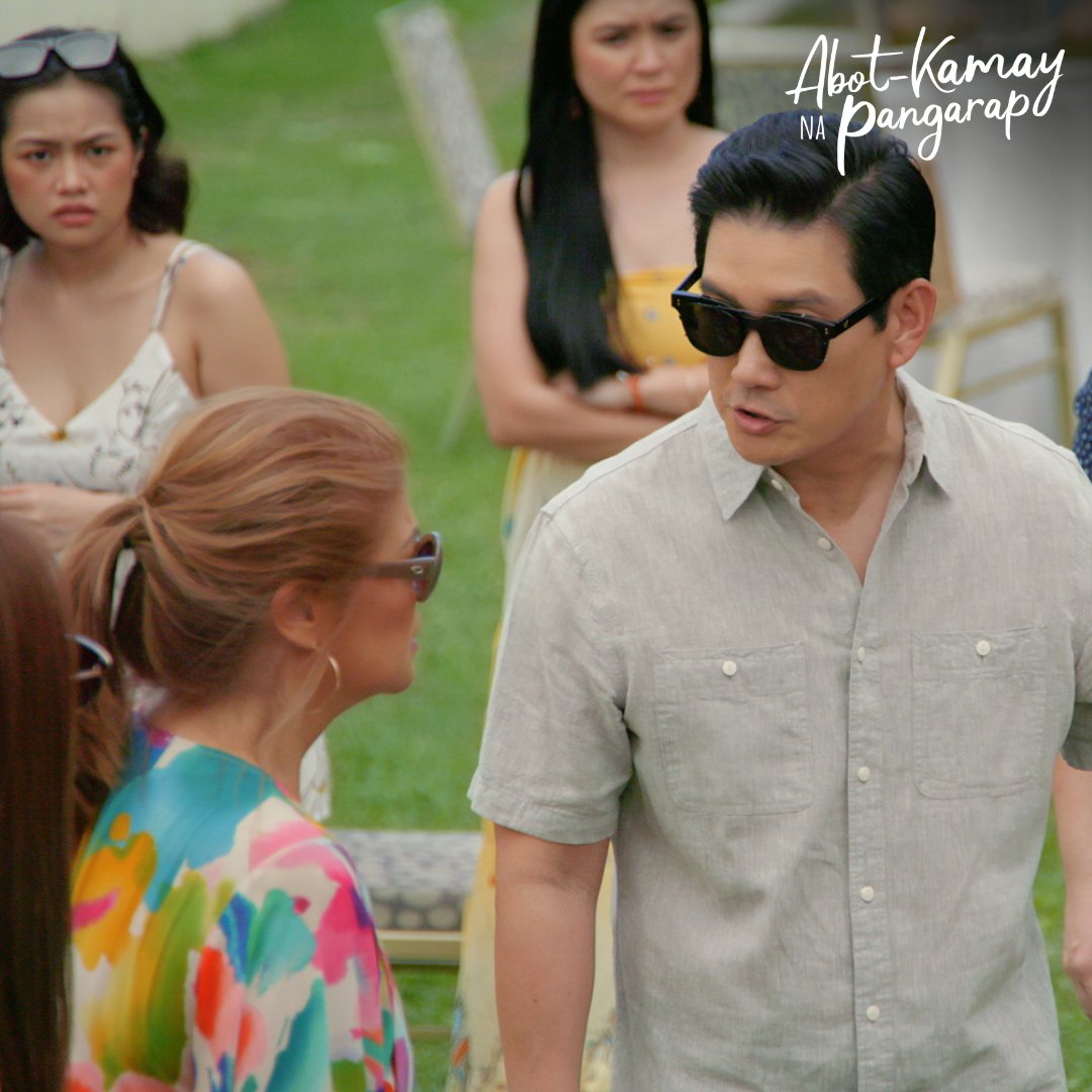 GMADrama's tweet photo. Ayan na nga nagkabatuhan na ng buko! Nakakaloka!!!

#AKNPPatalbugan #AbotKamayNaPangarap https://t.co/KRparLLtK4
