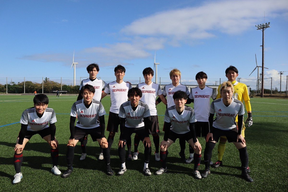 Despaseast's tweet photo. 2022/12/3.4  Soccer Game By Supoma

1日目
vs理科大bos 2-0（草井、藤森）
vs駒澤大学　1-0
vs帝京平成waru 2-0 予選２位通過
2日目
vs青学　5-0（東、星、藤森、猪��）
vs理科大totsu 1-0（戸津）
最終結果　18チーム中５位

2日目はCP齊藤が模試のため不在。
もっと成長成熟。
#デスパ終わんねぇぞ https://t.co/IeUp7e5JEB