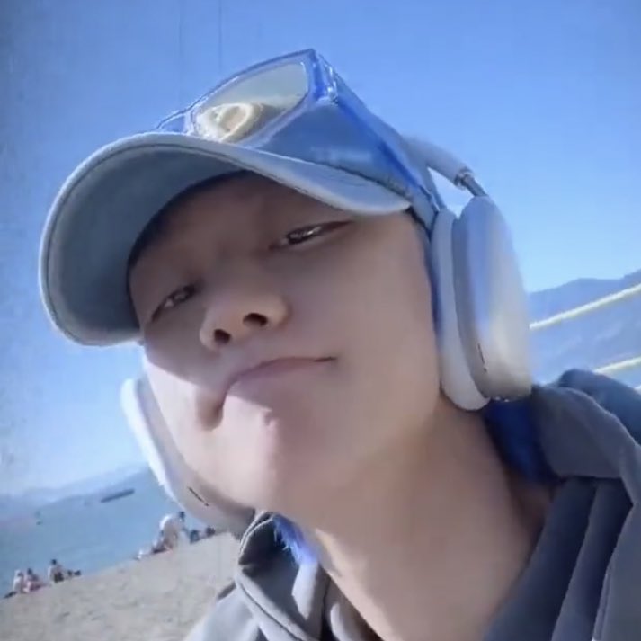 haohealing's tweet photo. bread hao 🍞 of the day https://t.co/TQasgmKcmv