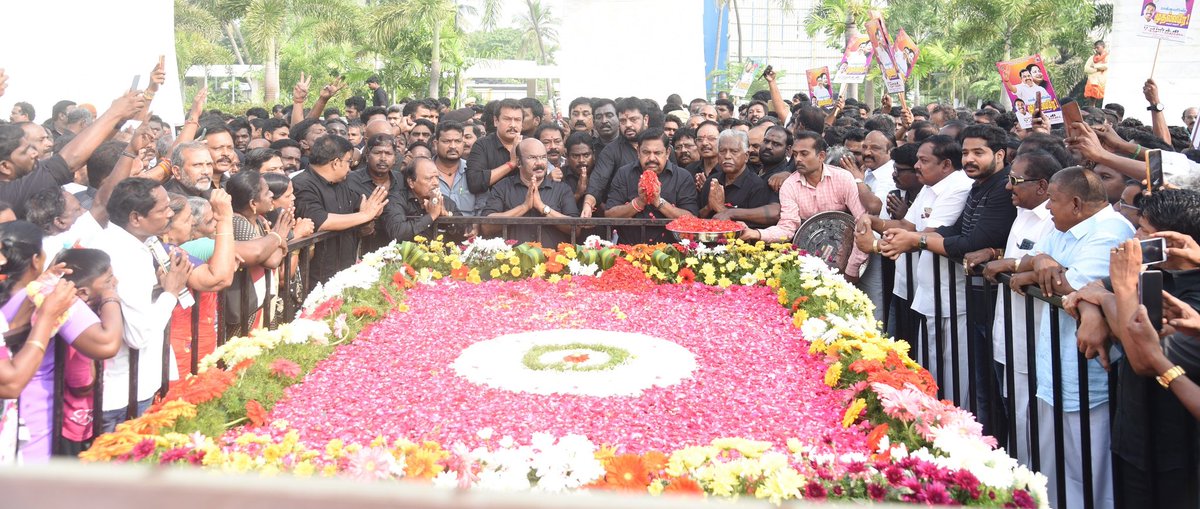 AIADMKOfficial's tweet photo. #என்றென்றும்அம்மா https://t.co/dLT6J6lw2N