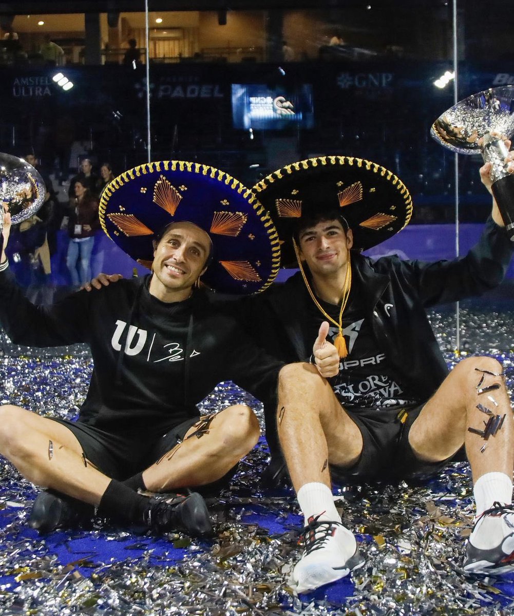 KikePadelX3's tweet photo. 🏆 CAMPEONES 🏆
Belasteguin & Coello
@premierpadel
@gnpmexmajorpremierpadel
.
.
.
#padel #premierpadel #fernandobelasteguin #arturocoello #mexico #mexicopadel #kikepadelx3 https://t.co/esoQMQNsja