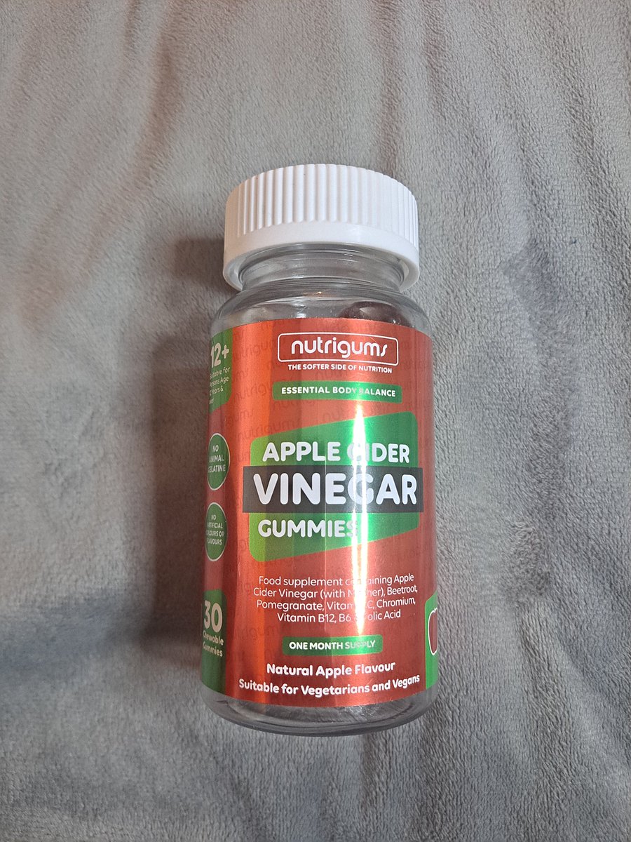CHASEJLONDON's tweet photo. Slow week 4 #freebies #samples #producttesting #competitionwin due to the postal strike 👎🏾 #Helenarubinestein #ubbs #jeanpaulgaultier @NutrigumsUK @orangecountycbd (FULL VIDEO https://t.co/TW4gBQ5ZZl ) https://t.co/V8gfpVkCs1