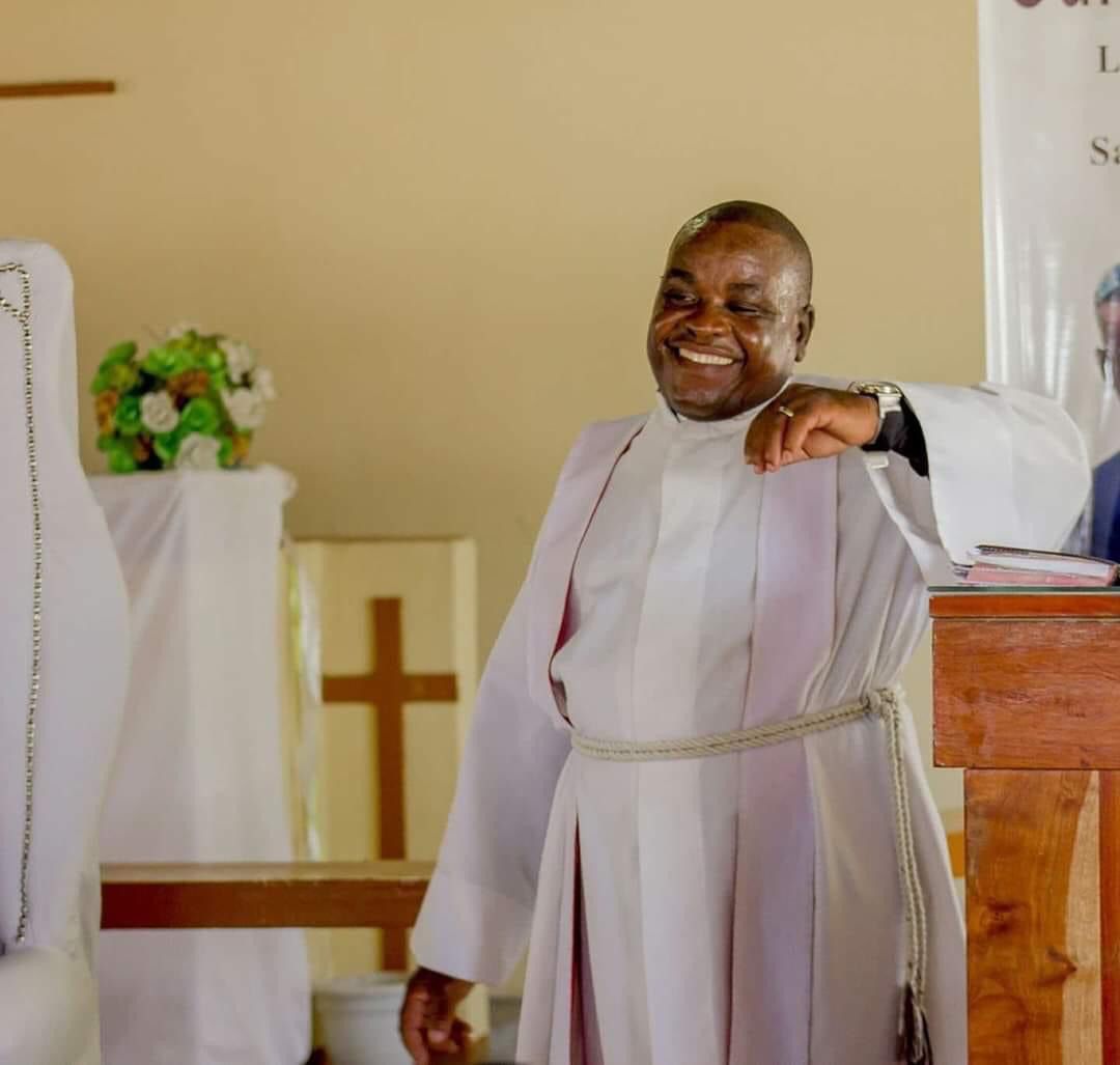 Happy birthday to the most caring and loving father ever, omwene nekuyambeke yee nekufile onghenda, ohole yoye ei hotupe atushe yawana ohatukupandula, I love you dearly Tate omuholike Likius Nambili Twakulilwa Nghinukamwenyo yaNamutewa❤️