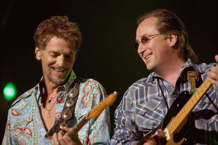 moodyman1956's tweet photo. Born #OnThisDay 5th December 1947 one of my favourite musicians #JimMessina of #BuffaloSpringfield #Poco and #Loggins & #Messina https://t.co/hKzqArrgSQ https://t.co/5fsEHLdTVn Watching The River Run (Live) Have a listen and enjoy
@Jim_Messina
Happy Birthday Jim. https://t.co/4x4ReZtNgy