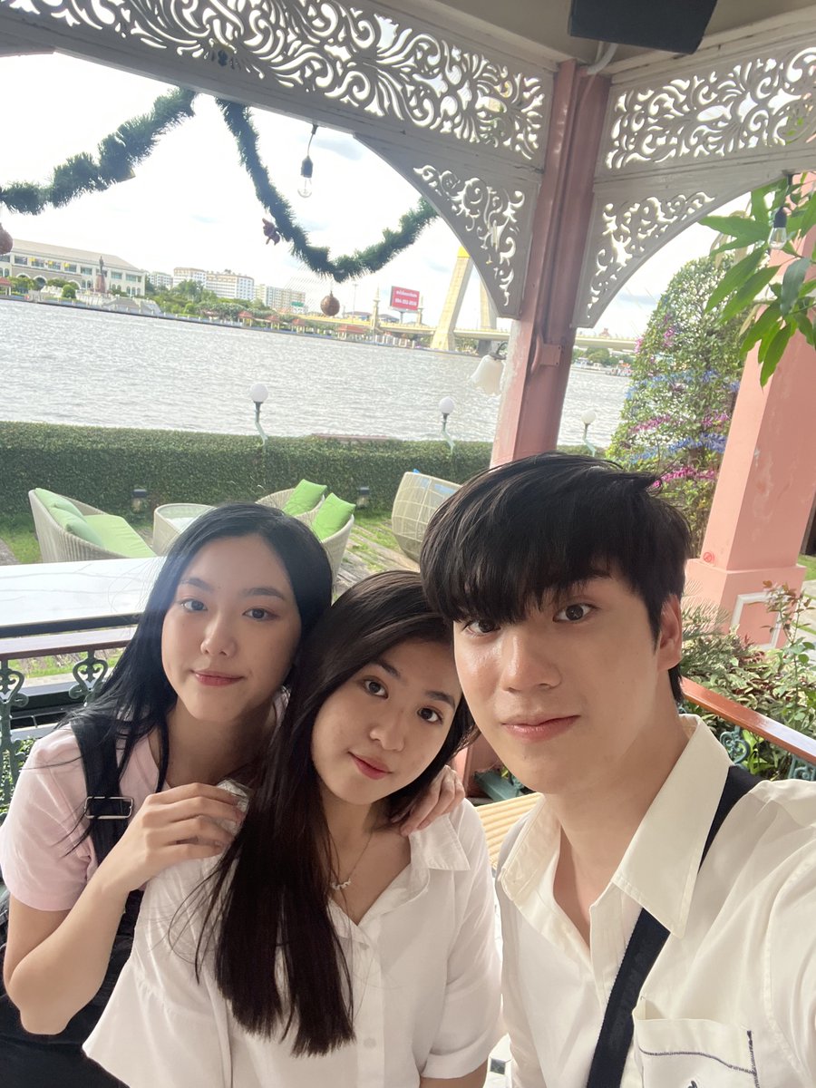 Tee_Jaruji's tweet image. ขอบคุณน้อง @aheyekrn @undakulteera1 ที่มาHBD กับพี่นะคร้าบ 🥰🥳🙏🏻❤️
