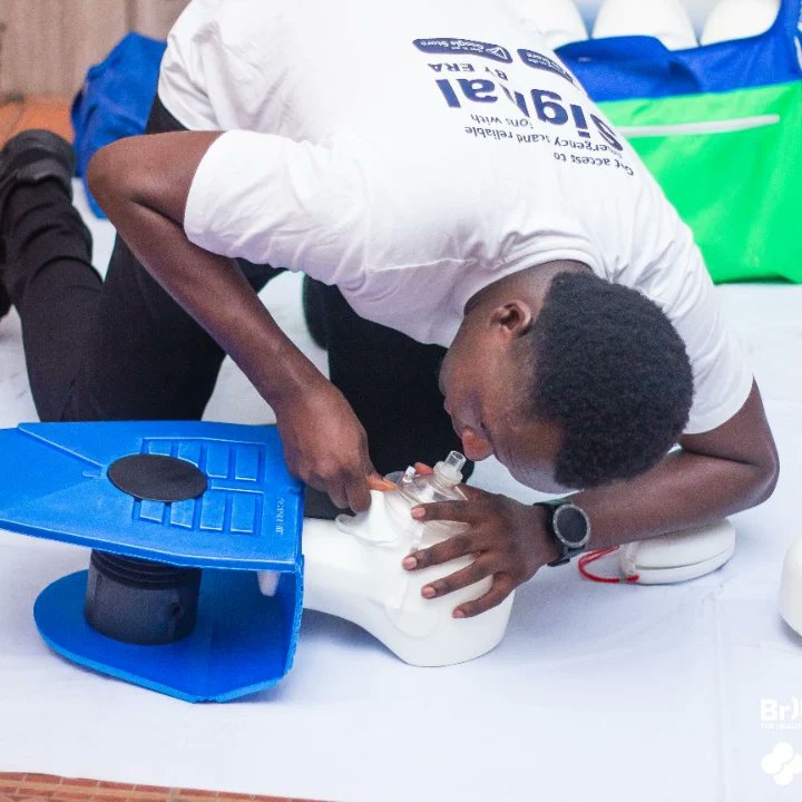pioneermed_hq's tweet photo. of emergencies are being demonstrated to the curators.
#PMI #CuratorsBootcamp’22 #IbadanBootcamp #Health4Rural #HealthTech #EmergencyresponseAfrica #ERA #Fembol group
@EResponseAfrica @fembolgroup
Dr Femi Onasanya
Frank Omoruyi https://t.co/UiX4ZGckMg