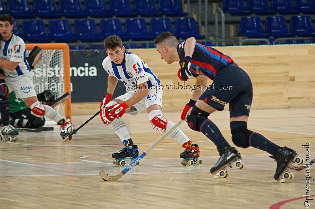 Photojordimusik's tweet photo. Fotos @FCBhoquei – @AlcoyPas Parlem Ok Lliga
#hoqueipatins #hoquei #hockey #hockeypatines #rinkhockey #oklliga #ParlemOKLliga #FCBhoquei #fcb #playpalau #Barça #Barcelona #pasalcoi #pasalcoy #Parlem #okliga #okcat #hoqueipatinsesportolímpic #ParlemOKLiga https://t.co/iVMpCqLX8b https://t.co/HzjnfLpuyI