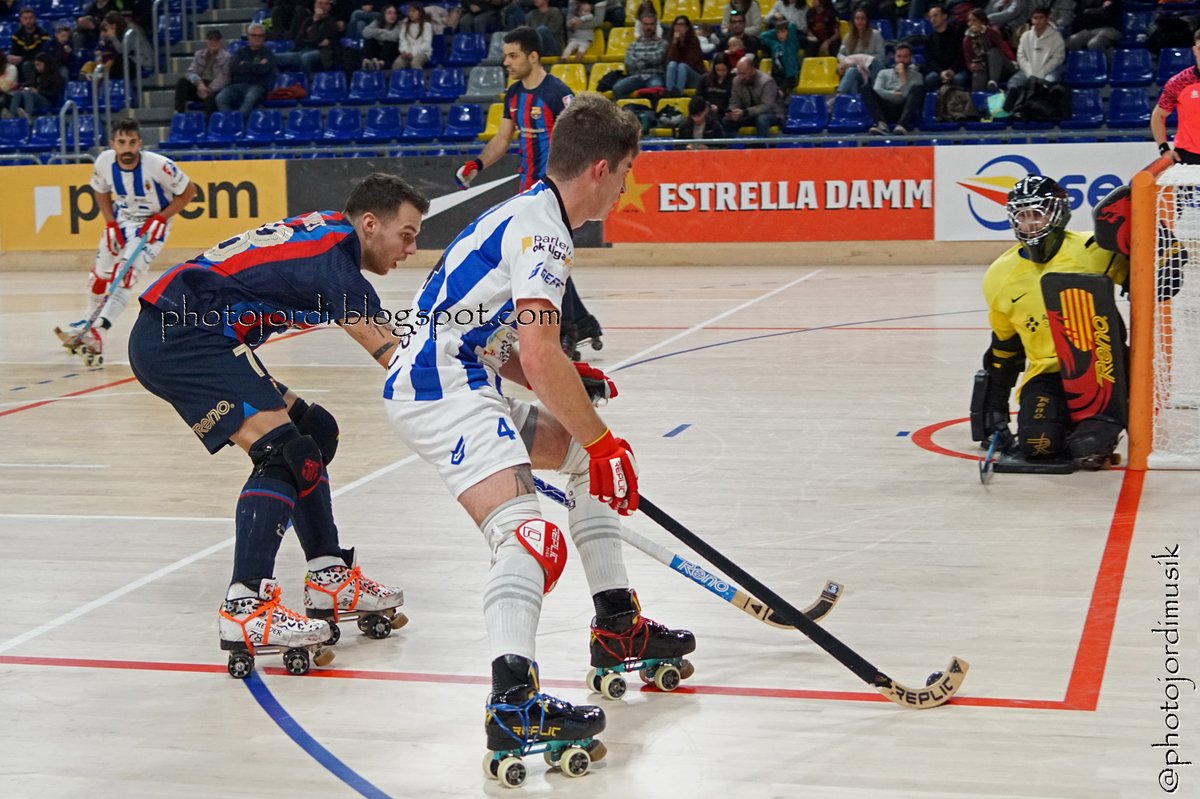 Photojordimusik's tweet photo. Fotos @FCBhoquei – @AlcoyPas Parlem Ok Lliga
#hoqueipatins #hoquei #hockey #hockeypatines #rinkhockey #oklliga #ParlemOKLliga #FCBhoquei #fcb #playpalau #Barça #Barcelona #pasalcoi #pasalcoy #Parlem #okliga #okcat #hoqueipatinsesportolímpic #ParlemOKLiga https://t.co/iVMpCqLX8b https://t.co/HzjnfLpuyI