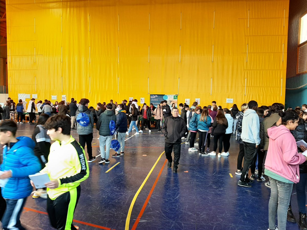 #LojaRELAS éxito de público y de entidades participantes en la nueva edición de "Loja en Salud"...

<a href="/LojaPlas/">PLAS Loja</a> 
<a href="/lojadeportes/">Área de Deportes Loja</a> 
<a href="/SaludAPGranada/">Atención Primaria Granada</a> 
<a href="/VidaSaludAnd/">Promoción de Vida Saludable en Andalucía</a> 
<a href="/saludand/">Consejería de Sanidad, Presidencia y Emergencias</a> 
#SaludPúblicaAndalucía