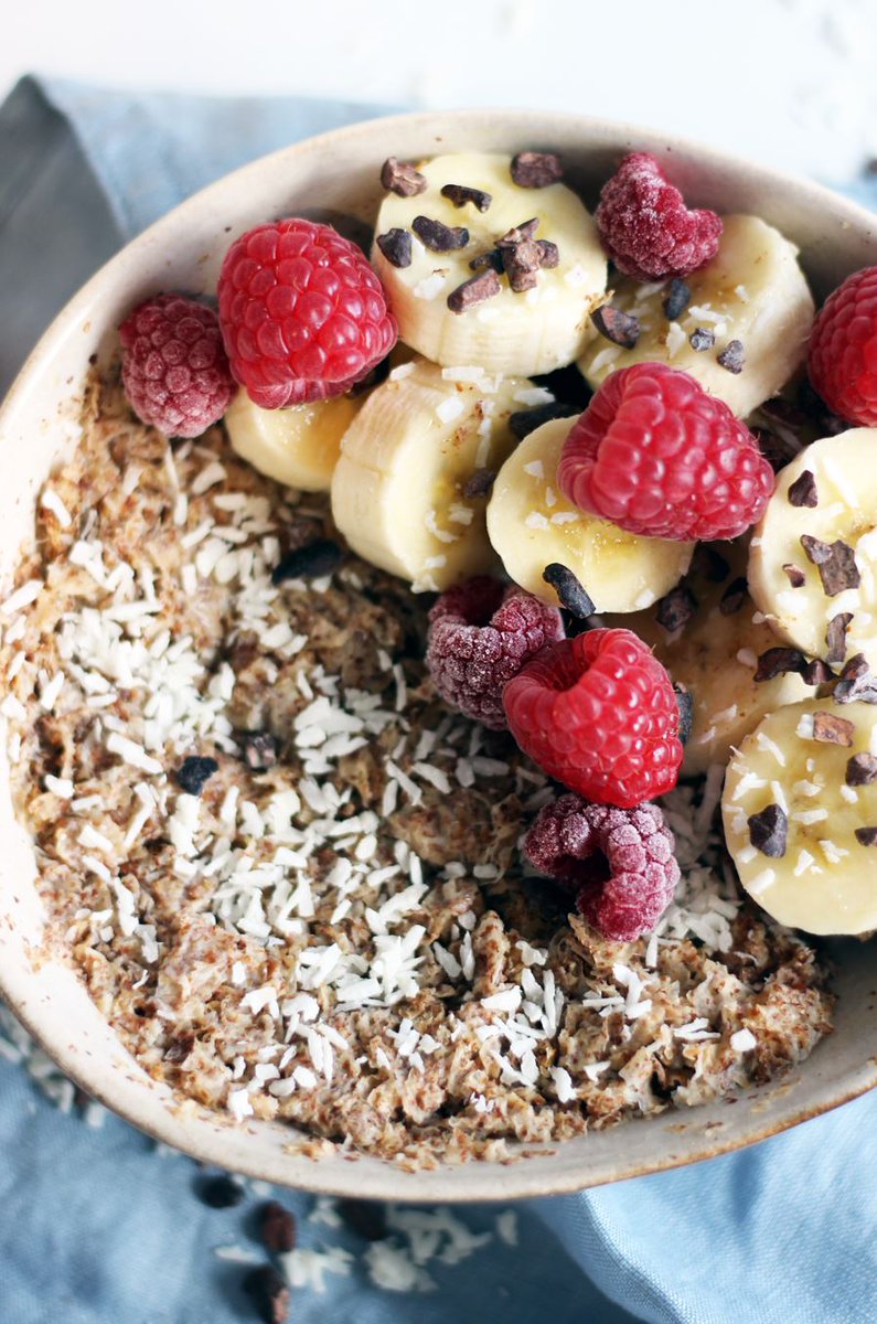 We couldn't decide what topping to go for this morning, so we went with all of them 😍 Raspberries, banana, coconut, cacao nibs &amp; a dollop of honey…because why not!

#nutribrex #glutenfreebreakfast #glutenfreeideas #recipeideas #glutenfreerecipe