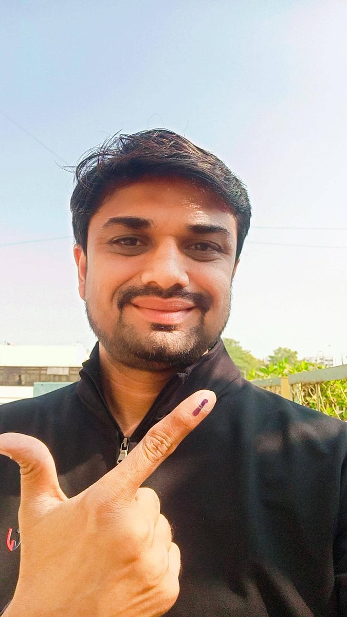 Gujarat State Assembly Voting 

Let's vote and let's decide our future.

#vote #GujaratElection2022 #GujaratElections #Gujarat #GujaratAssemblyPolls