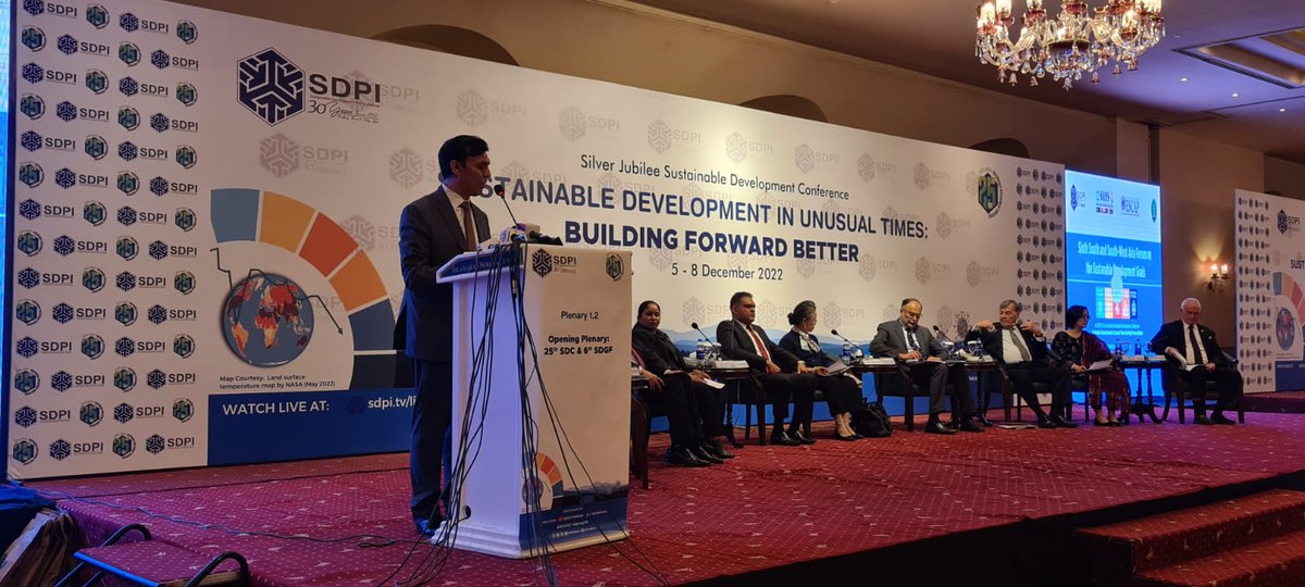 SSWA_UNESCAP's tweet photo. The Sixth South and South-West Asia #SDGForum & 25th #SDC2022 Plenary session
@SDPIPakistan #6SDGF
@UNESCAP
Welcome remarks by Mr. Syed Zafar Ali Shah, Secretary, Planning Commission, Government of Pakistan and Dr. Abid Qaiyum Suleri, ED, SDPI, Pakistan
@RajanRatna @Abidsuleri https://t.co/eyQw3P9uz9