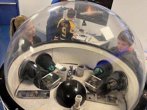 Kendall5thGrade's tweet photo. Two weeks later and we still can’t stop thinking about how much fun we had on this mission to Mars! @ChallengerCtr #ChallengerLearningCenter #teamwork
🧑🚀🚀🛰️🔭 https://t.co/Jk101BfpkO