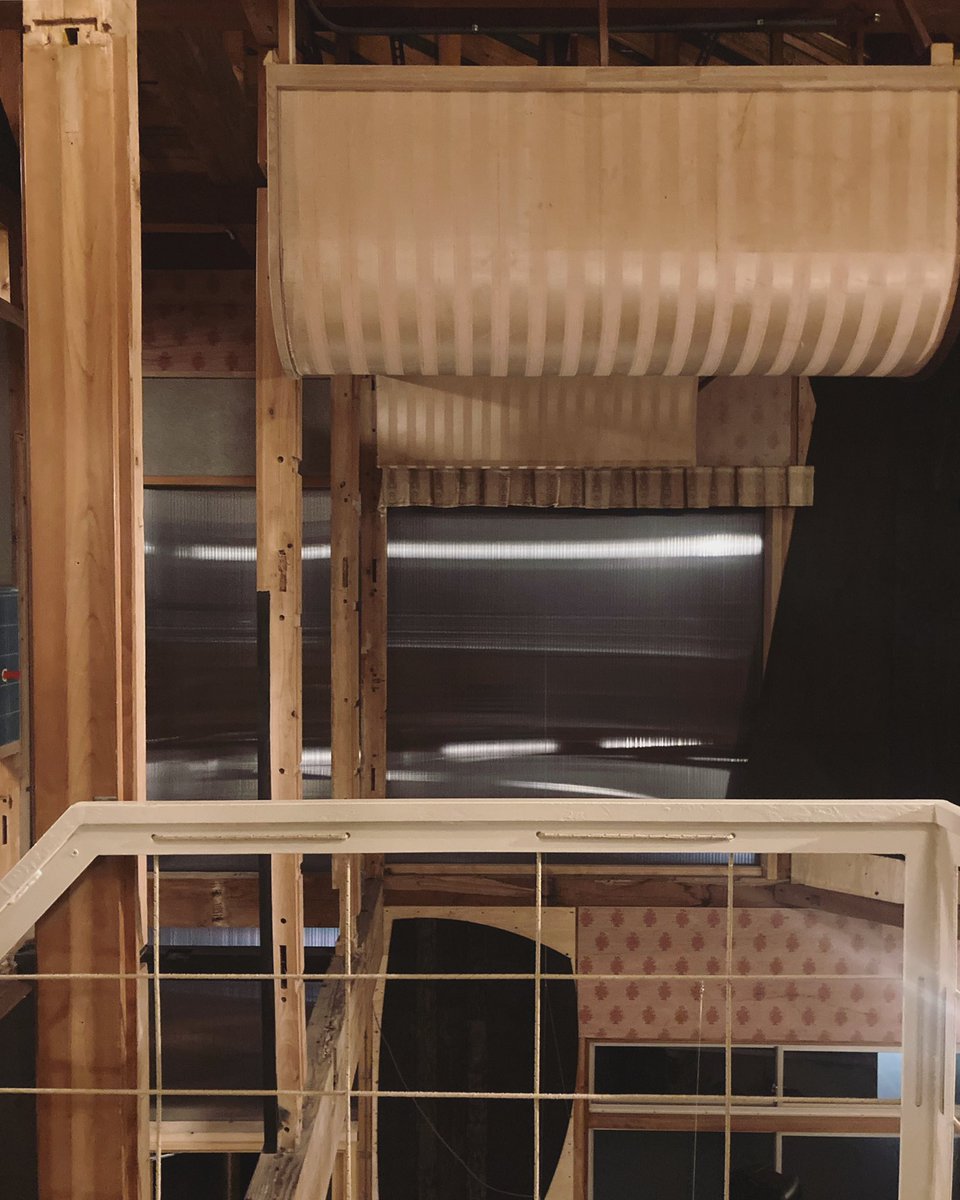 ti_ti_ooooo's tweet image. 新建築社＋SUNAKI の小豆島ハウスプロジェクト   偶然にも 都市の来歴・跡形の研究、すこし前にFlores &amp;amp; Prats勤務の装飾好き、すこし前にヴェネツィア・ビエンナーレ部材スキャニング…  的なメンバー構成で伺ったのでかなり合ってたと思う   日帰りですこし忙しなかったが引き続きのおしゃべりをする