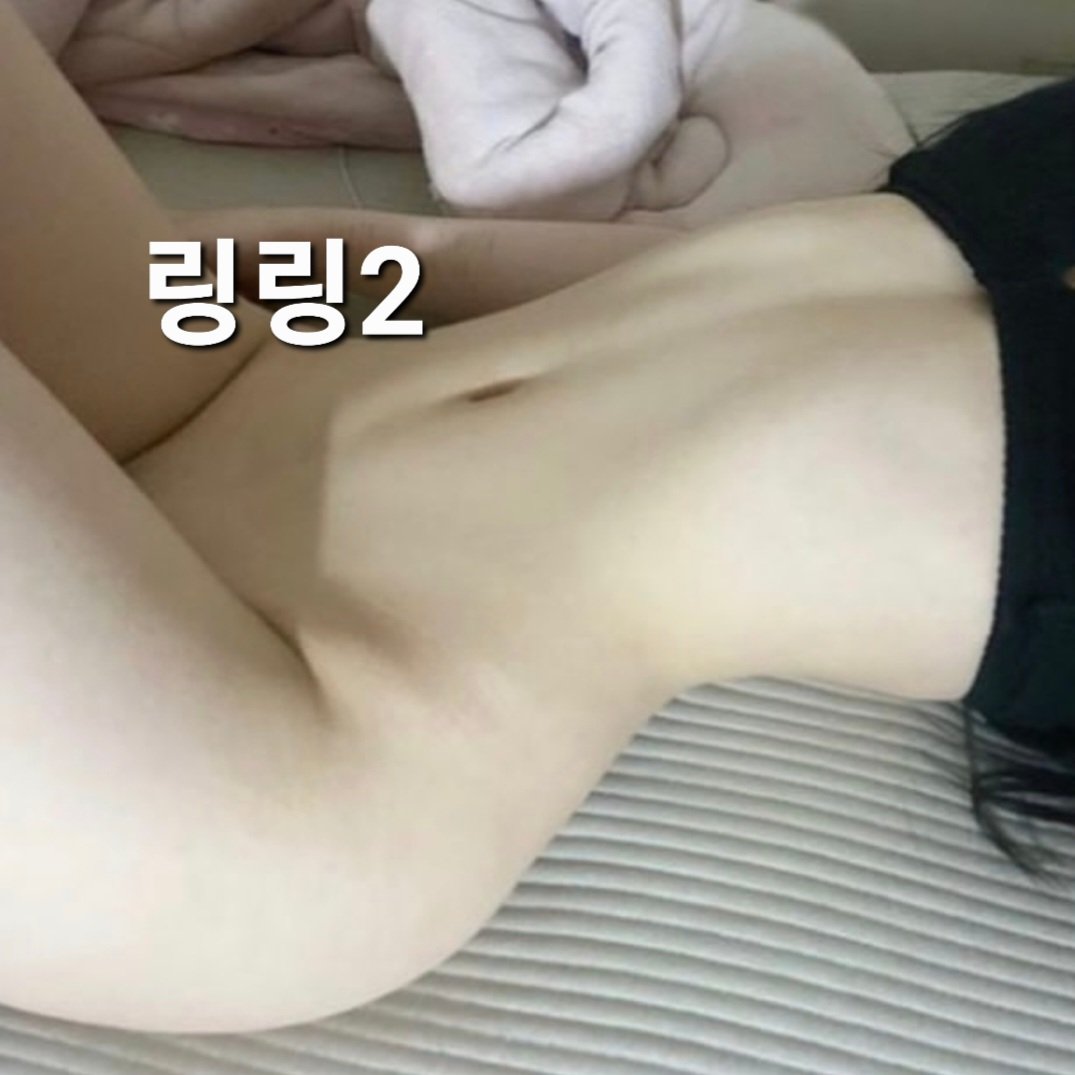ringring2ah's tweet photo. 정액 가득 안에 싸줬으면 좋겠어요..
#섹트 #섹녀 #변녀 #갱뱅 #스팽 https://t.co/tlnD9s21s0