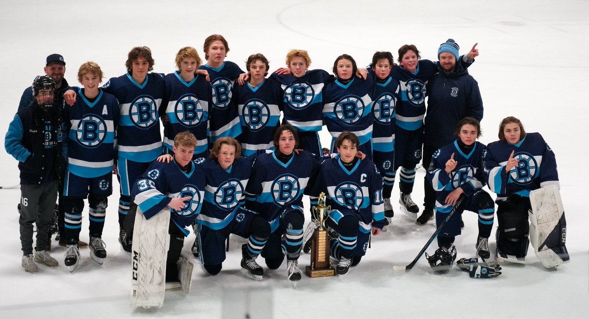 The Bengals win the Center Ice Club championship with a 6-2 win over Edina!

The boys bring home their second trophy of the season. 

<a href="/YouthHockeyHub/">YHH</a> <a href="/HockeyBlaine/">Blaine Hockey</a> 

🚨Burns (x2), Bayer, Johnson, Husby, J. Olson 
🍏Sterner, Wallraff, Bayer

#Ferda #LFG 🏆🏆