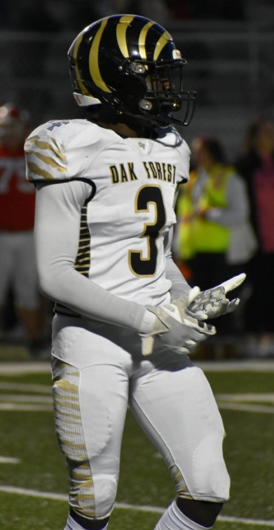 JUST RELEASED THIS MORNING #IHSA 
Talking With Oak Forest DB Olajuwon Okunoren Class Of 2023
<a href="/king_olaj/">olajuwon</a> 
<a href="/OakForestFootb1/">Oak Forest Football</a> 
<a href="/ExperienceOFHS/">Oak Forest High School</a> 

LINK:
deepdishfootball.com/single-post/ta…