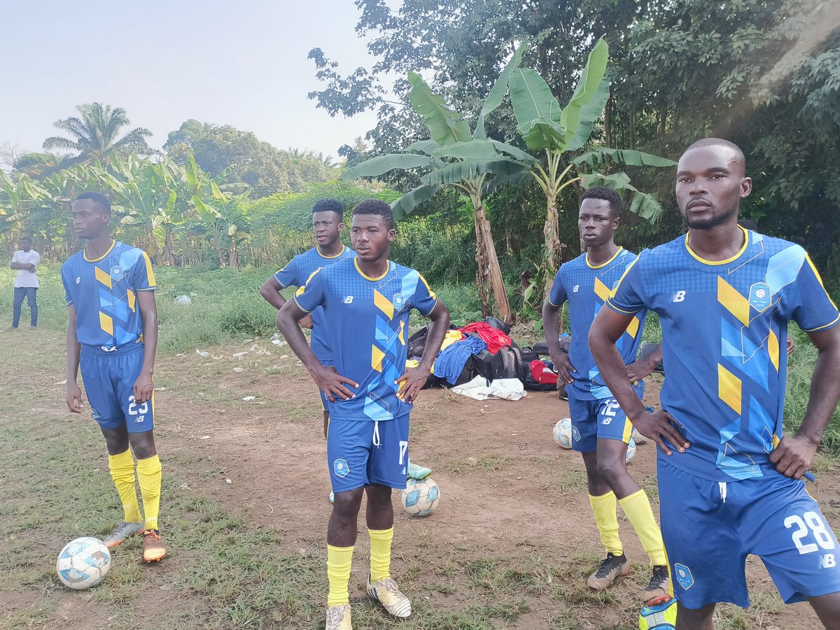 maxunitedfc's tweet photo. @maxunitedfc
#DivisionRégionale
#Saison2022
#ObjectifD3
#SéanceDuJour
#Anguédédou
#SolidaritéRigueurTravail
#UnisNousVaincrons
Continuer d'apprendre...
Allez les Maxi's !!! https://t.co/doDRccb76E