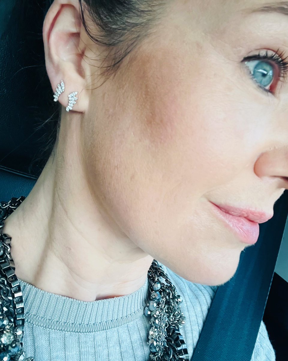 Cathy Orr (@cathyorrpr) on Twitter photo We had the most wonderful day <a href="/ARCCANCERDUBLIN/">ARC Cancer Support</a> Christmas lunch on Saturday…ty <a href="/Caitrionamay/">Caitriona Gaughran</a> ✨ I was thrilled to win these fabulous <a href="/oscargravesdub/">Oscar Graves</a> earrings❣️Off now to grab a ticket for the Christmas raffle of a Cartier watch 🙌🏼 idonate.ie/raffle/ARCRaff… Closes 11th December We had the most wonderful day <a href="/ARCCANCERDUBLIN/">ARC Cancer Support</a> Christmas lunch on Saturday…ty <a href="/Caitrionamay/">Caitriona Gaughran</a> ✨ I was thrilled to win these fabulous <a href="/oscargravesdub/">Oscar Graves</a> earrings❣️Off now to grab a ticket for the Christmas raffle of a Cartier watch 🙌🏼 idonate.ie/raffle/ARCRaff… Closes 11th December