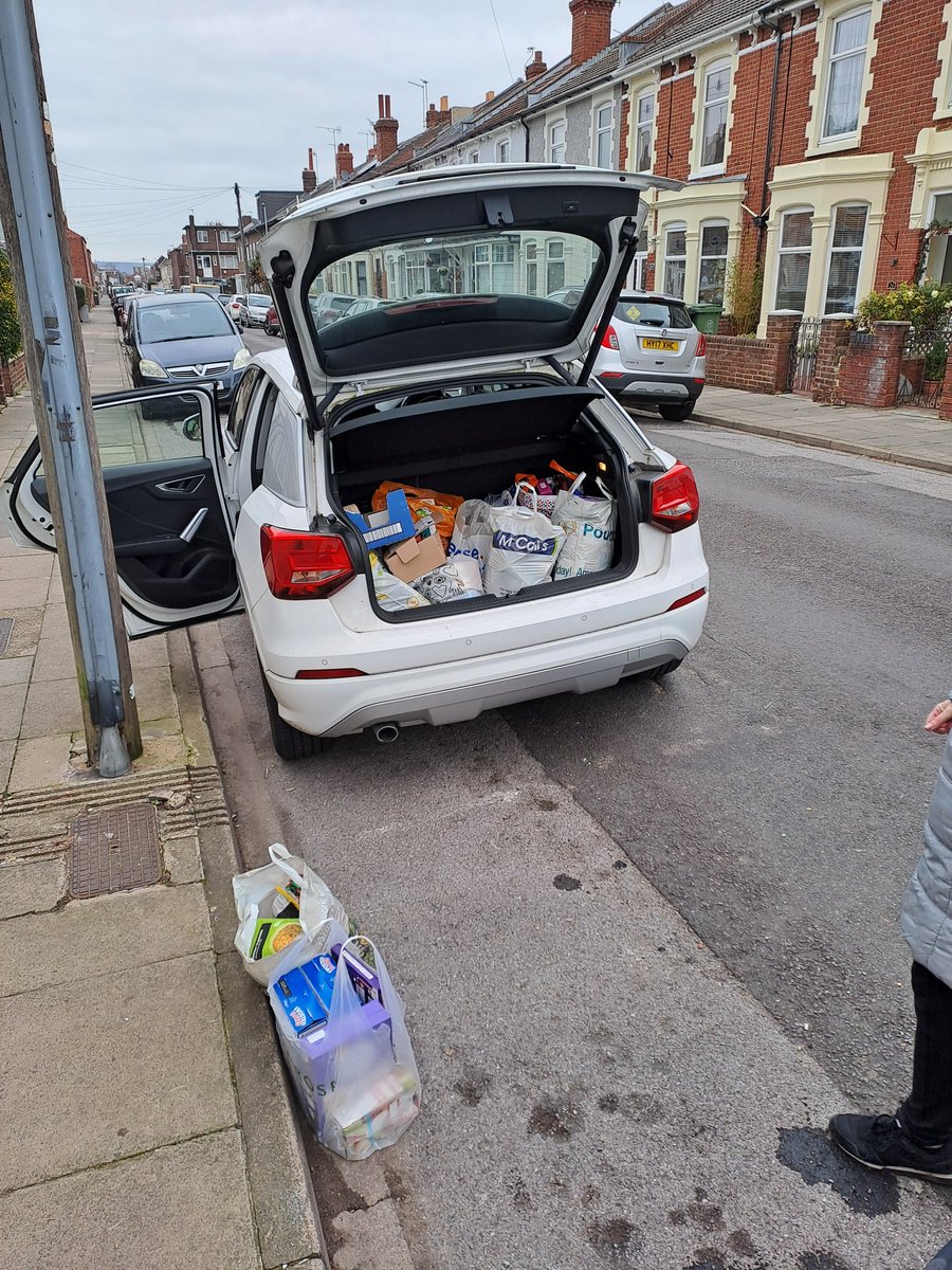 RWLPortsmouth's tweet photo. Well done everyone. That is 276 items being loaded and taken to HIVE Portsmouth for them to distribute where it is most needed.
I have been asked to pass on their grateful thanks for all your generous donations which will make such a difference 
#community https://t.co/SBCeVPWLHp