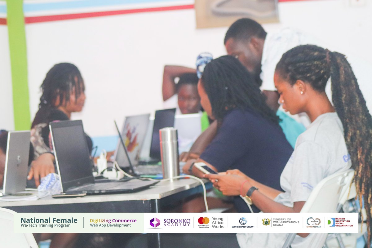 DansynSocial's tweet image. 𝐍𝐚𝐭𝐢𝐨𝐧𝐚𝐥 𝐏𝐫𝐞-𝐓𝐞𝐜𝐡 𝐓𝐫𝐚𝐢𝐧𝐢𝐧𝐠 𝐏𝐫𝐨𝐠𝐫𝐚𝐦 - 𝐂𝐨𝐡𝐨𝐫𝐭 𝟓
Day 8: Introduction to JavaScript. 
#YoungAfricaWorks
#pretechskills
#soronkoimpact
#gtlimpact
#dansyniso
#bolga