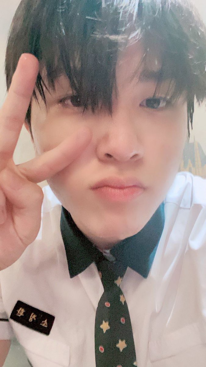 han_soxee's tweet photo. @kyllarthr ✌🏻 https://t.co/VlAXekqI5y