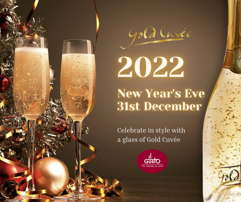 Celebrate the New Year with a sophisticated glass of Gold Cuvée: A crisp sparkling wine featuring 22ct gold flakes that makes the perfect celebration drink.🥂🎆🍾 #sparkingwine #sparkling #gold #celebration #celebrate #graduation #weddings #nye #gift #giftidea #giftideas