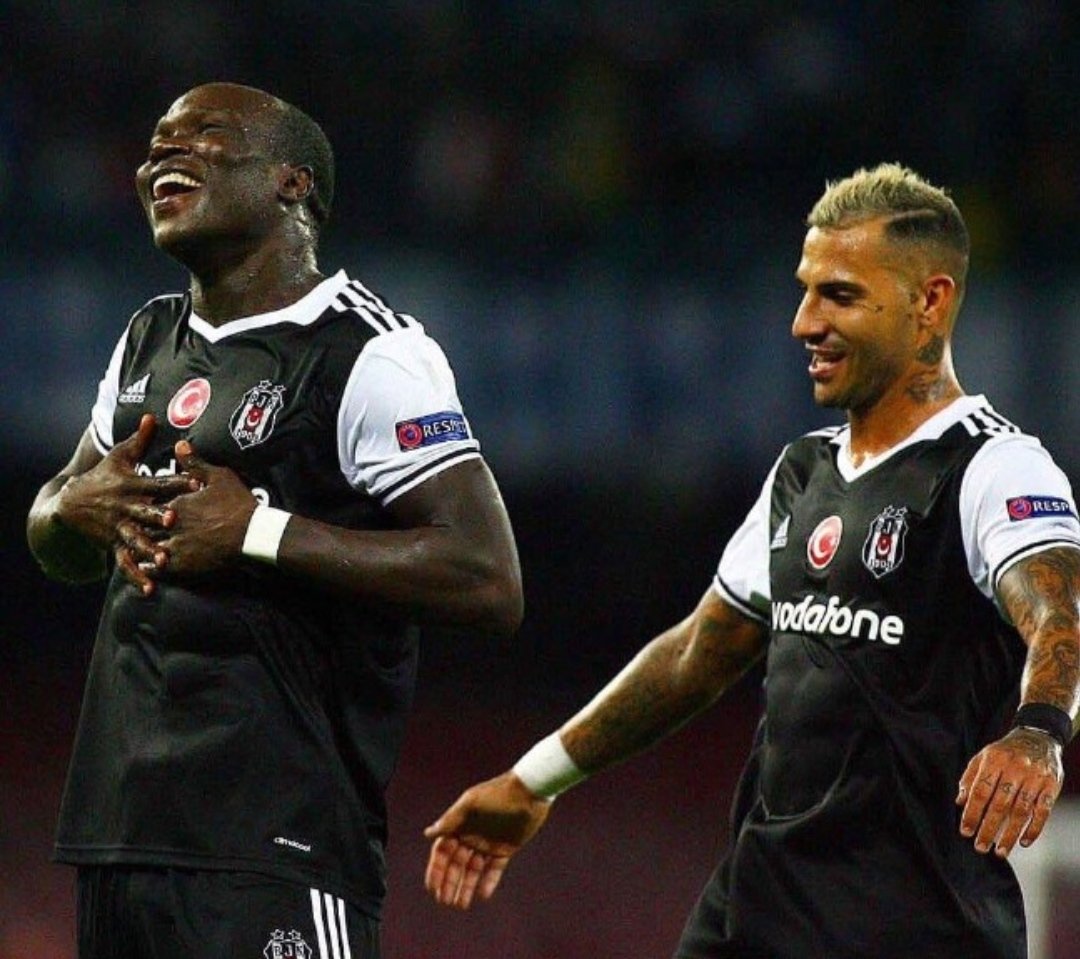 DidierLefa's tweet photo. Nop Aboubakar did it first in 2016.😌😌😌 https://t.co/I71ElxsPnq