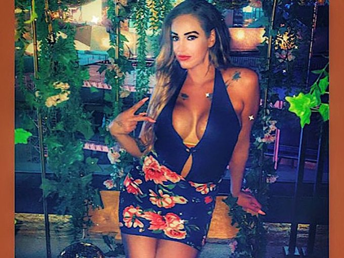 I'm online right now on Skyprivate - pay-per-minute system for Skype live shows. Call me right now in