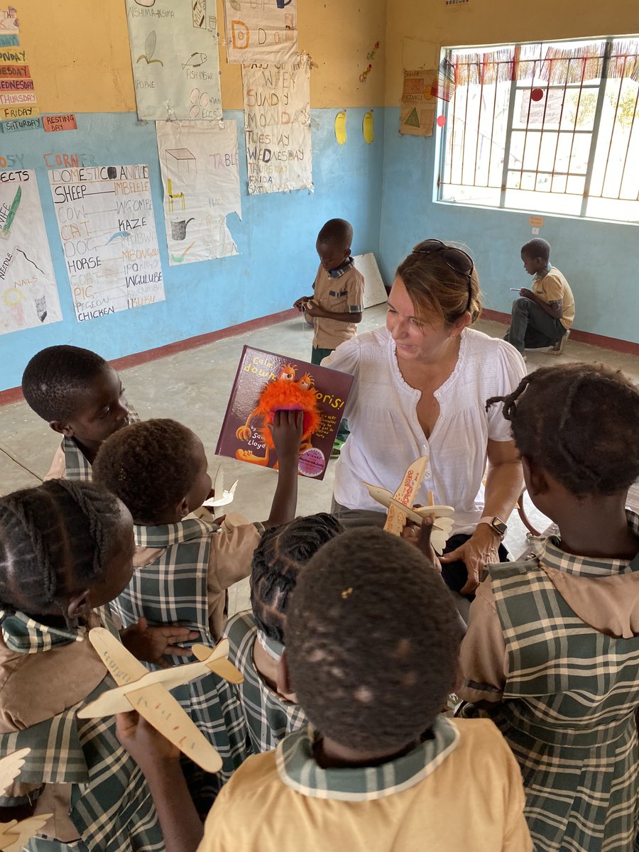 PIF_Zambia's tweet image. International Volunteer Day gives us an opportunity to acknowledge the help and support provided by our volunteers and to say a huge thank you for their contribution to the success of our projects.

Want to #volunteer? ➡️ bit.ly/3VMGFCM

#TogetherActNow #IVD2022