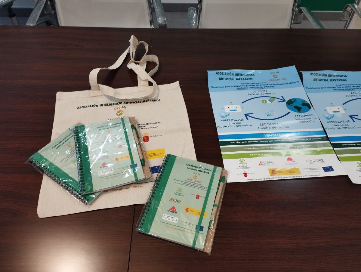 Agrinnova1's tweet photo. 📆El pasado viernes estuvimos en @fecoam llevando a cabo la visita de seguimiento y control sobre el terreno del proyecto @GoMercados 📉"Plataforma tecnológica analítica de mercado para ayudar a la mejor toma de decisiones".@RM_Agua @redrunacional @EIPAGRI_SP https://t.co/HJODOOxskQ
