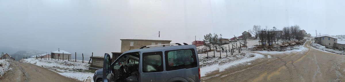 Trabzon /kadırga yaylalarından Şarlı obası da ilk karı gördü...